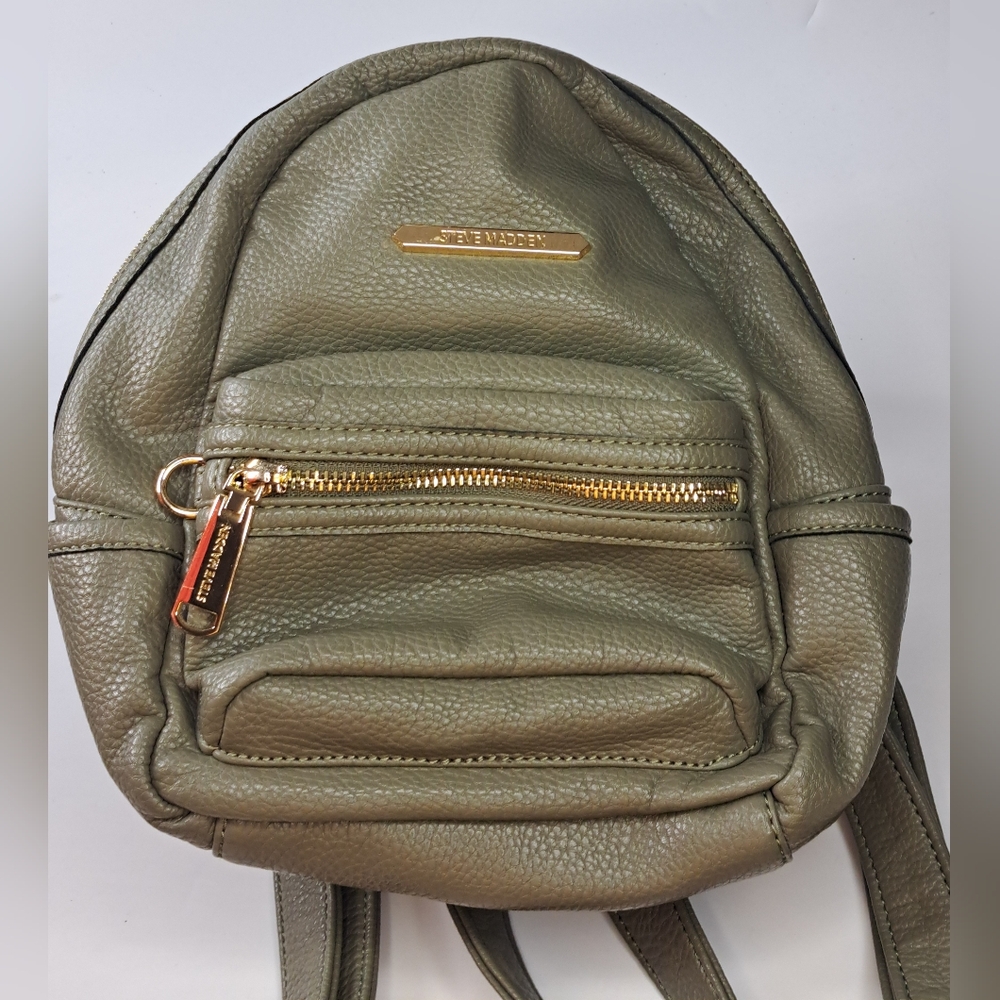 Steve Madden Mini Backpack Green Bag Purse Faux Leather Handbag Logo Gold 10x10"